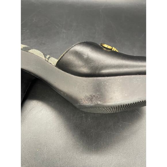 Coach Kathie Leather Calf Signature Heels Black with Gold Accent Hardware Size 6 - Picture 13 of 16